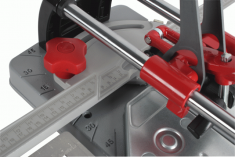 Линейка высокой точности профессионального ручного плиткореза Rubi TR-700-S Линейка высокой точности профессионального ручного плиткореза Rubi TR-700-S