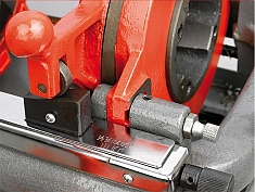 Блокировка резьбонарезной головы резьбонарезного станка Super-Ego 215 Eco Блокировка резьбонарезной головы резьбонарезного станка Super-Ego 215 Eco