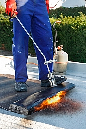 Эксплуатация грифа для кровельной горелки Rothenberger Roofing-Set 600 мм