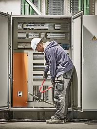 Эксплуатация кабелереза ручного с трещоткой Ridgid RC-40 Эксплуатация кабелереза ручного с трещоткой Ridgid RC-40