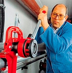 Эксплуатация ручного резьбонарезного клуппа Rothenberger Super Cut Set NPT 3/8"-1/2"-3/4"-1"-1 1/4"-1 1/2"-2" Эксплуатация ручного резьбонарезного клуппа Rothenberger Super Cut Set NPT 3/8"-1/2"-3/4"-1"-1 1/4"-1 1/2"-2"