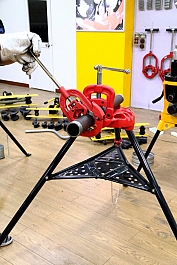 Эксплуатация ручных труборезов с хомутной защелкой Hongli H2S Эксплуатация ручных труборезов с хомутной защелкой Hongli H2S