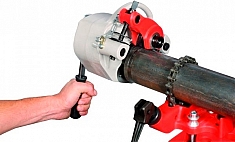 Эксплуатация устройства для накатки желобков на трубах Rothenberger Hand Roll Groover 1-12 Эксплуатация устройства для накатки желобков на трубах Rothenberger Hand Roll Groover 1-12