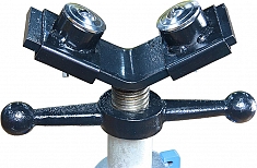 Голова V-образных регулируемых складных опор для труб с одинарными роликами Hongli 1107S Голова V-образных регулируемых складных опор для труб с одинарными роликами Hongli 1107S