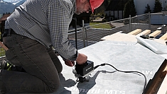 Использование аппарата горячего клина Weldy miniwelder roof2