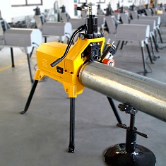 Использование гидравлического желобонакатчика Kern RollGroover 2-12 Использование гидравлического желобонакатчика Kern RollGroover 2-12