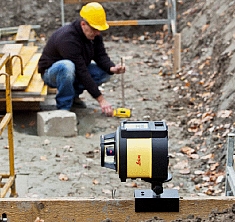 Использование лазерного ротационного нивелира Leica Rugby 840 Использование лазерного ротационного нивелира Leica Rugby 840