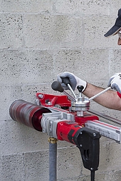 Использование станин для алмазного бурения с микроударом Cardi LDP 200-2 Использование станин для алмазного бурения с микроударом Cardi LDP 200-2