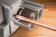 Использование станка для резки медных и нержавеющих труб Ridgid 122 Использование станка для резки медных и нержавеющих труб Ridgid 122