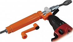 Использование устройства для подключения дрели-шуруповерта с прочистной спиралью Крокочист 6 мм × 7,6 м Использование устройства для подключения дрели-шуруповерта с прочистной спиралью Крокочист 6 мм × 7,6 м