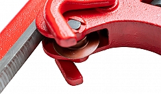 Посадка ролика трубореза ручного с хомутной защелкой Voll V6S Посадка ролика трубореза ручного с хомутной защелкой Voll V6S