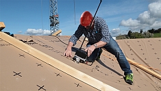 Применение аппаратов горячего клина Weldy miniwelder roof2