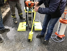 Применение инструмента для отрыва кернов Техком КР-150 Применение инструмента для отрыва кернов Техком КР-150