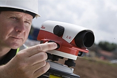 Применение оптического нивелира Leica NA 724 Применение оптического нивелира Leica NA 724