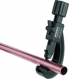 Применение трубореза для медных труб Roller Corso Cu 8-42 Применение трубореза для медных труб Roller Corso Cu 8-42