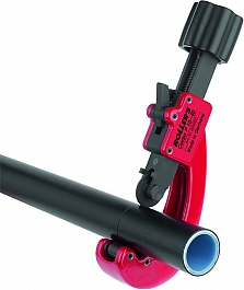 Применение трубореза для пластиковых и металлопластиковых труб Roller Corso P 10-40