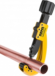 Применение трубореза ручного для медных и нержавеющих труб Rems Ras Cu-Inox 6-64 Применение трубореза ручного для медных и нержавеющих труб Rems Ras Cu-Inox 6-64