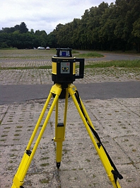 Работа лазерного ротационного нивелира Leica Rugby 840 Работа лазерного ротационного нивелира Leica Rugby 840