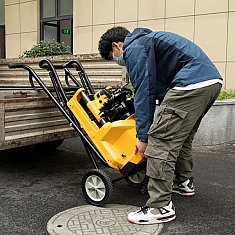 Транспортировка резьбонарезного станка Hongli ZK50A Транспортировка резьбонарезного станка Hongli ZK50A