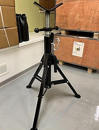 V-образная регулируемая складная опора для стальных труб Shtall 1107 V-образная регулируемая складная опора для стальных труб Shtall 1107