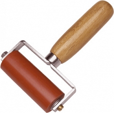 Валик прижимной двурычажный на бронзовых втулках Forsthoff 80 мм Валик прижимной двурычажный на бронзовых втулках Forsthoff 80 мм